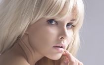 Allie James demonstrating